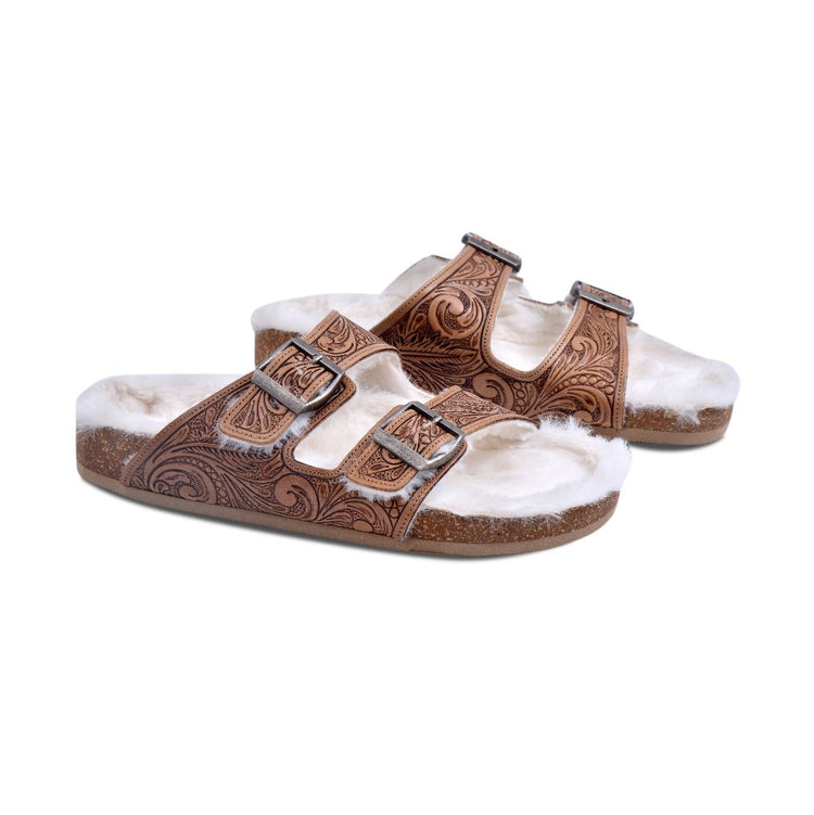 Trail Winder Fur Sandals