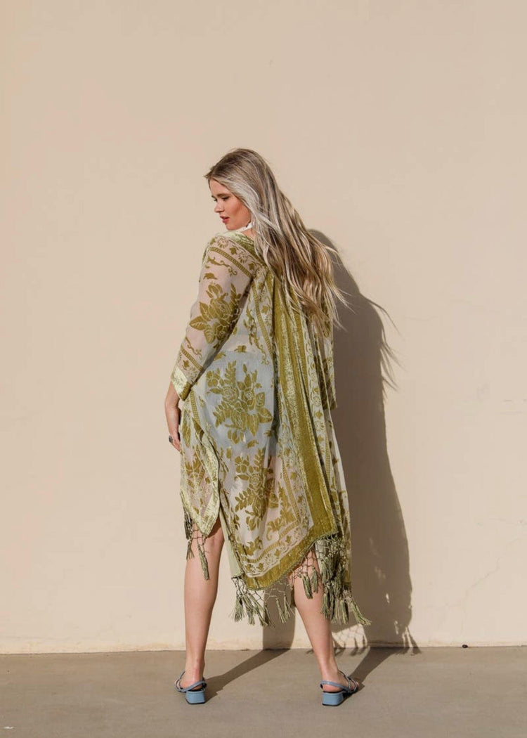 Velvet Dreams Kimono | Wild Dixie Boutique